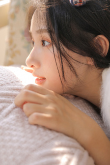 女生说疼男生越扎的视频