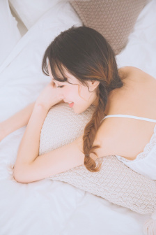 比基尼文胸内衣